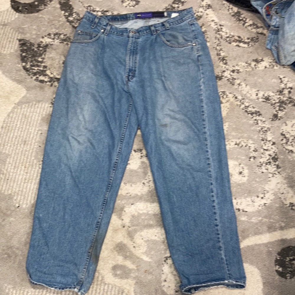 Vintage Levi silver tabs perfect condition won’t really take much lower offers